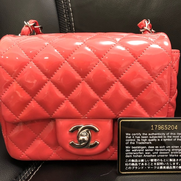 Chanel Mini Square - Picture 7 of 14